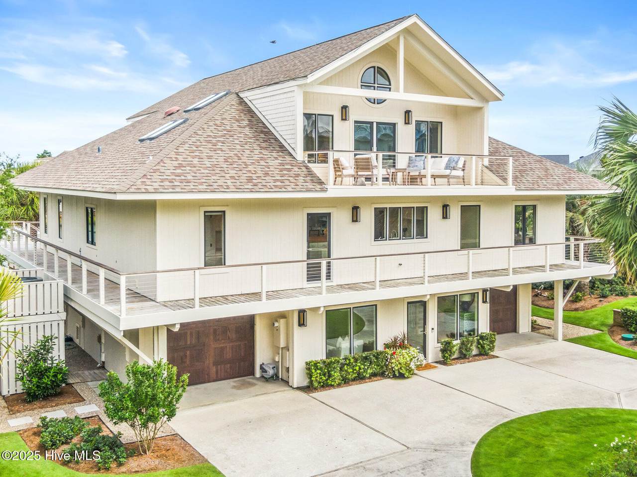 28 Sandy Point - Photo 1