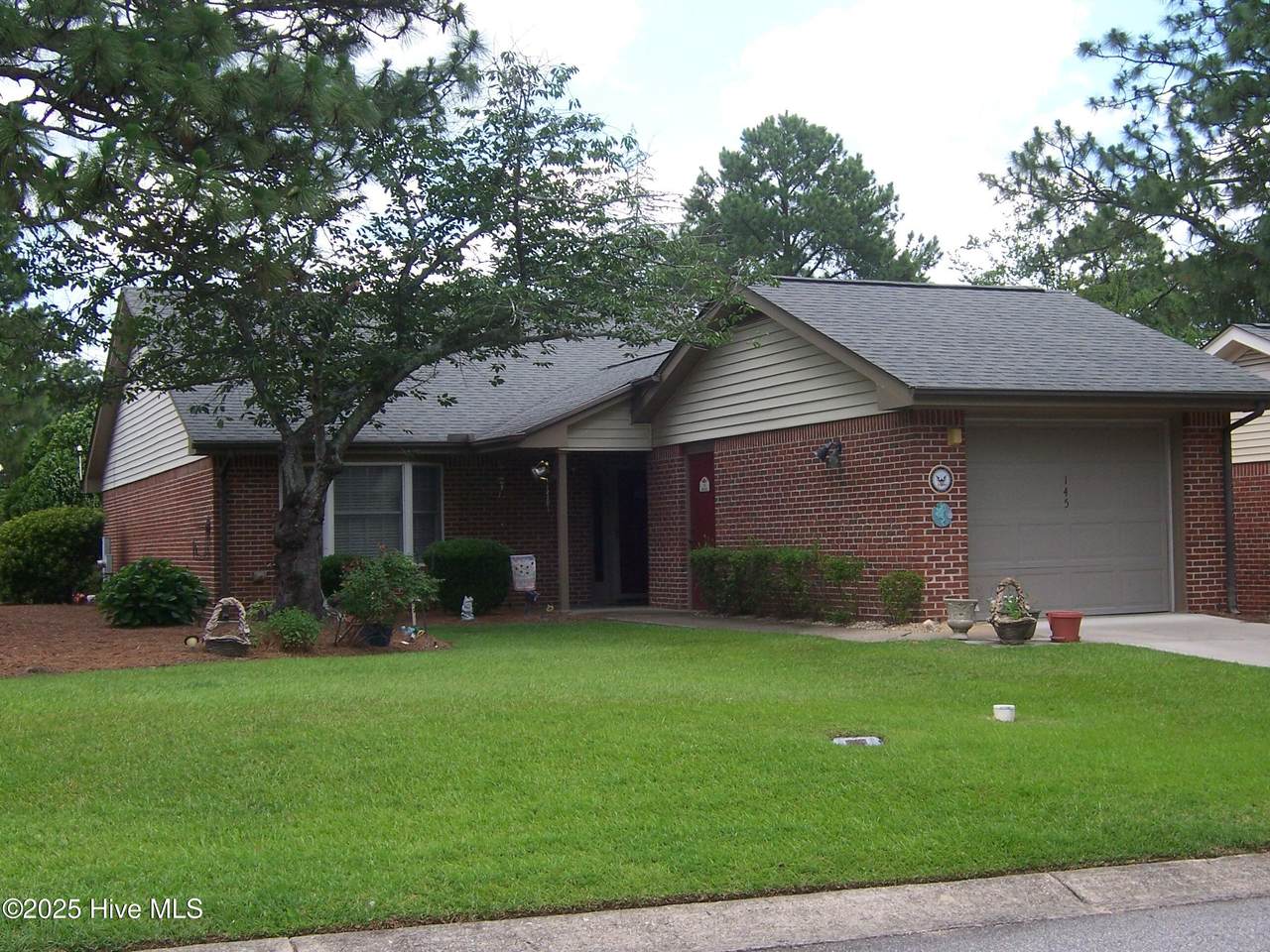 145 Pinehurst Trace Drive - Photo 1