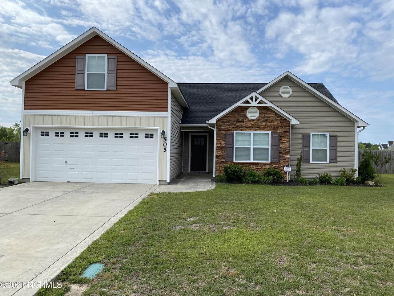 505 New Hanover Trail - Photo 1