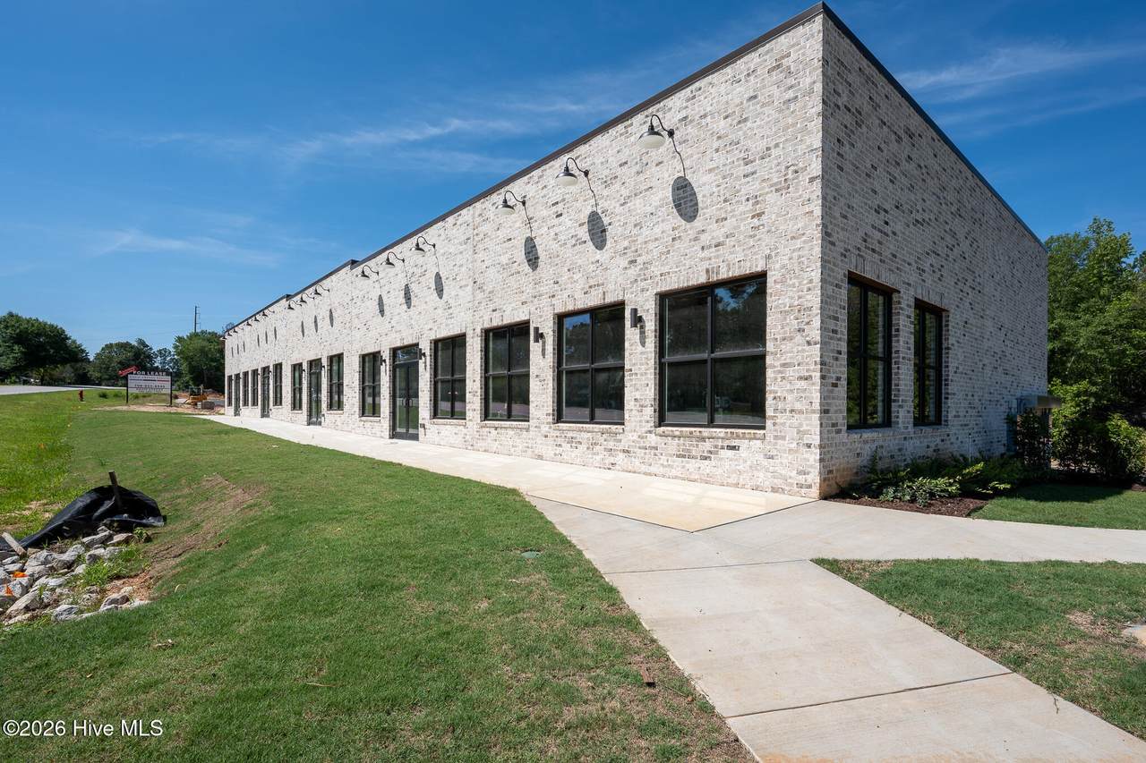 660 Louisville Street - Photo 1