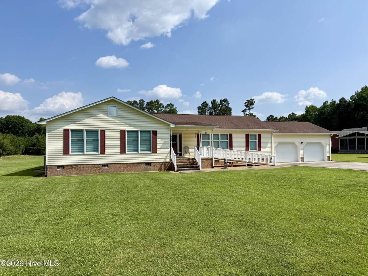 536 Francis Mill Road - Photo 1