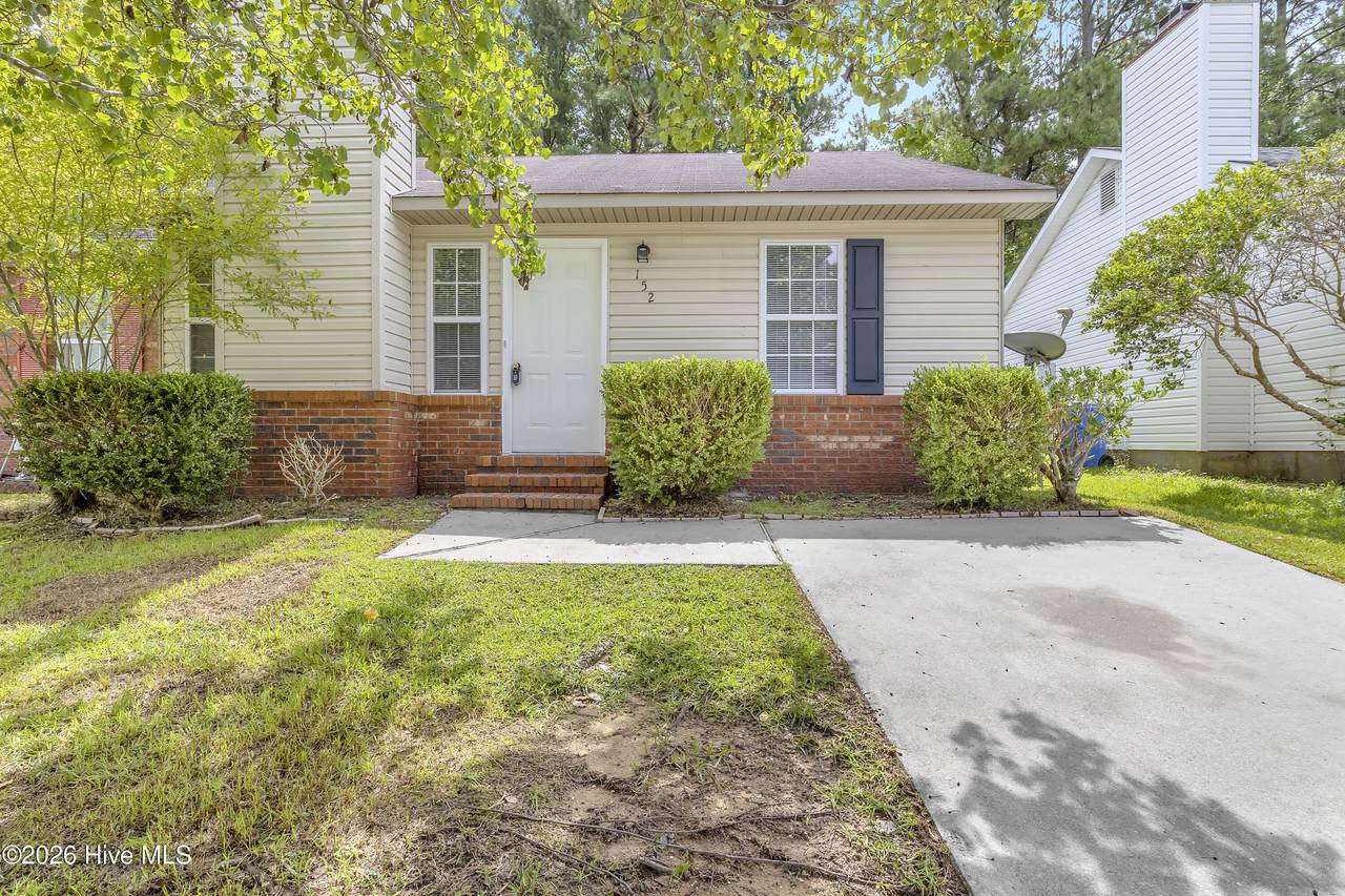 152 Brenda Drive - Photo 1