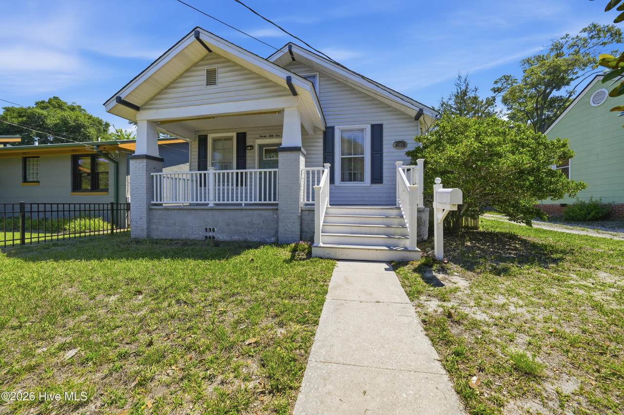 2055 Washington Street - Photo 1