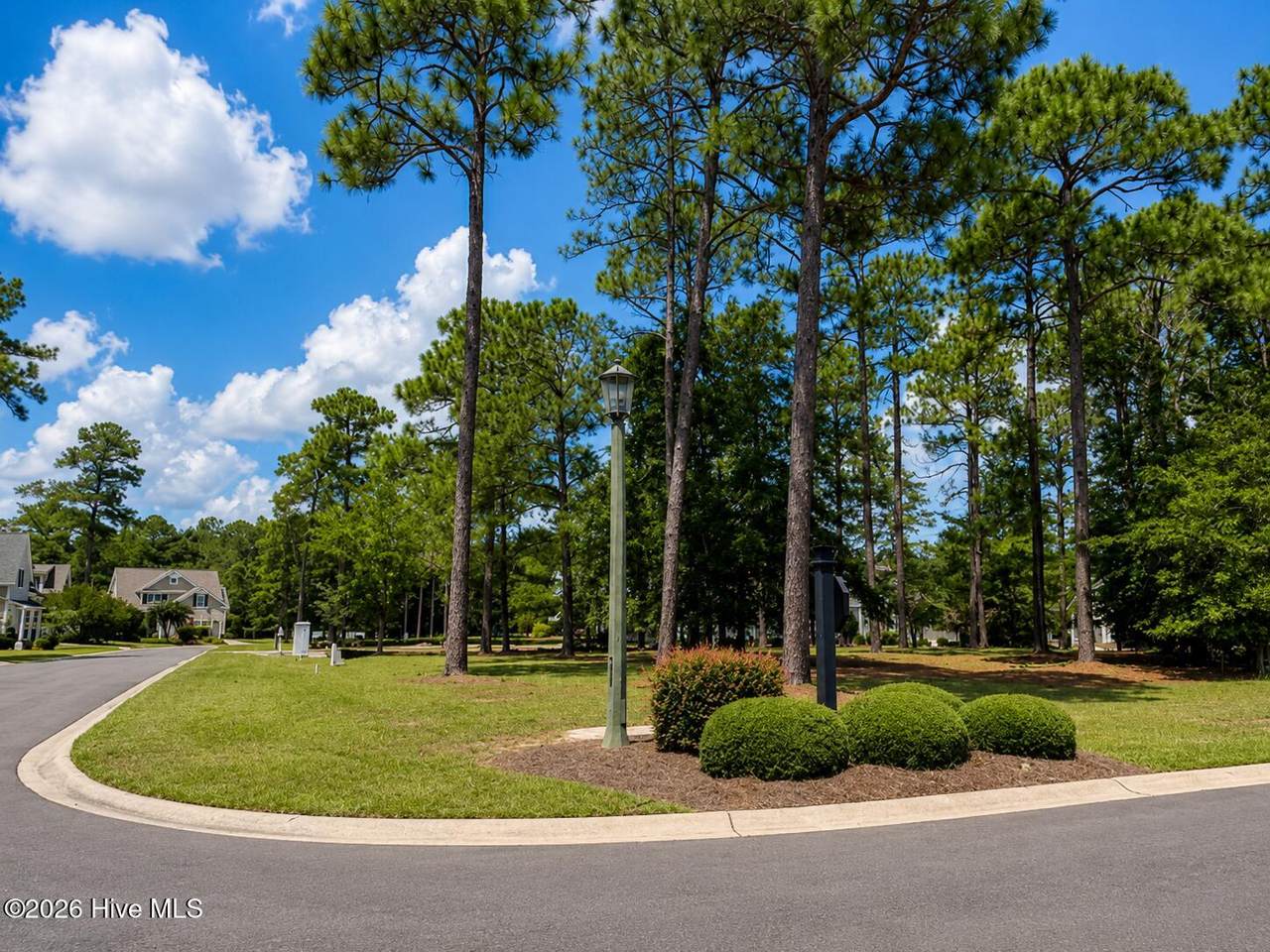 354 River Village Square - Photo 1