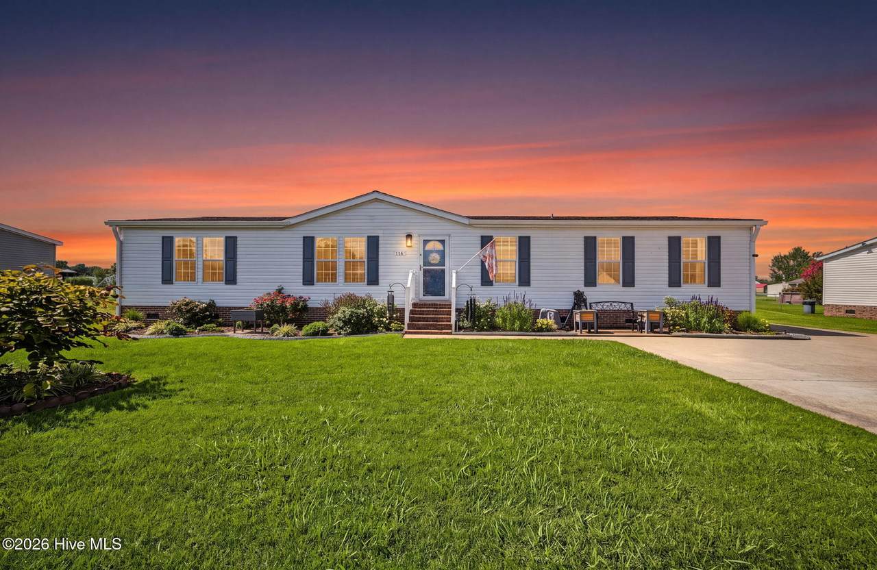116 Zack Circle - Photo 1