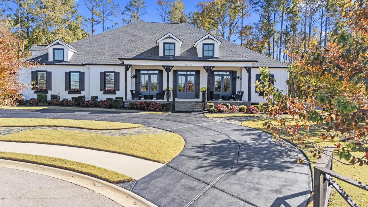 3121 Carillon Way - Photo 1