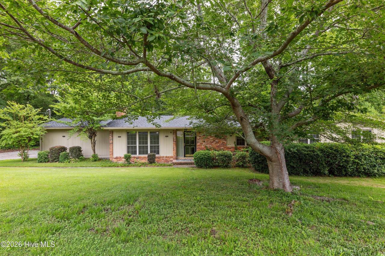 744 Lancaster Road - Photo 1