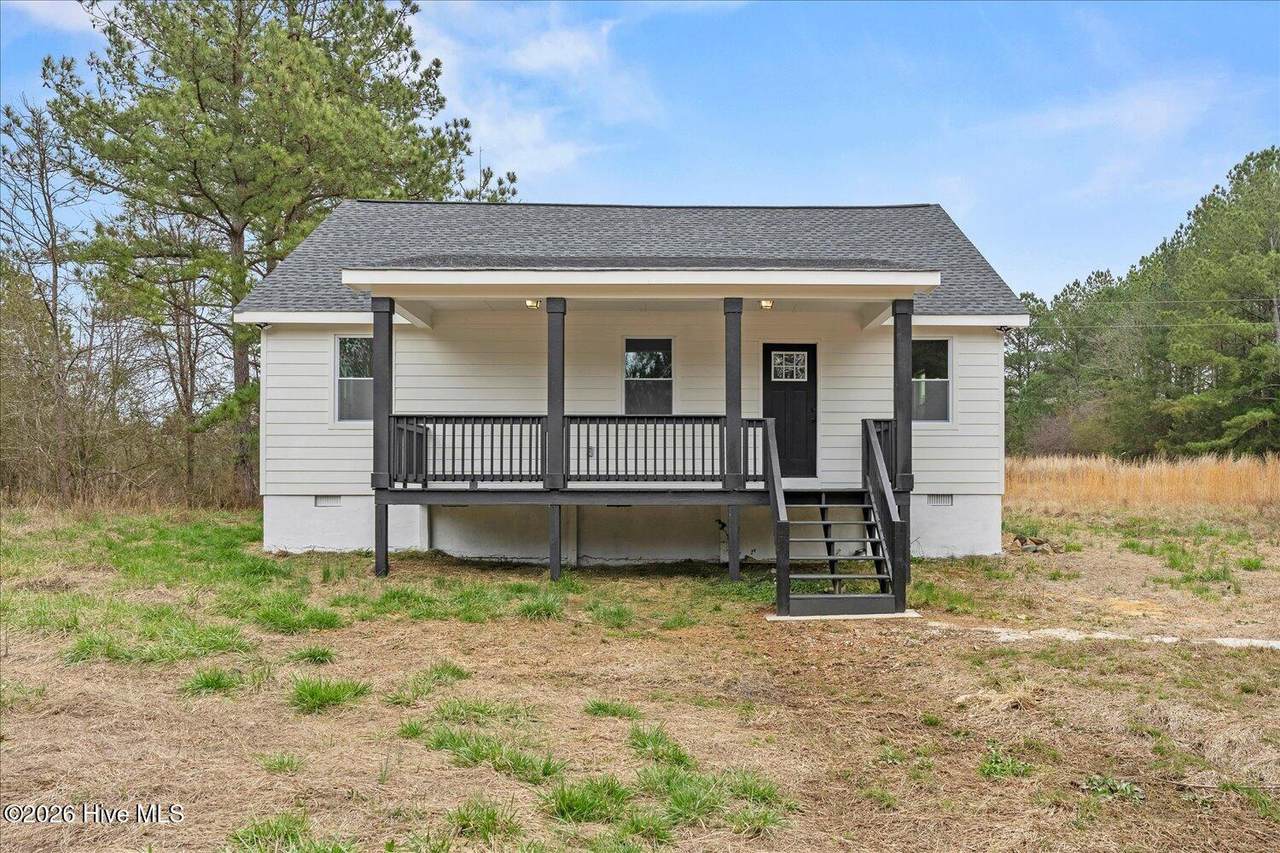 140 Wallace Town Road - Photo 1