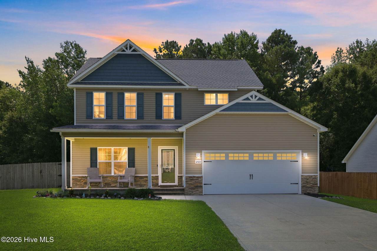 203 Russell Farm Drive - Photo 1