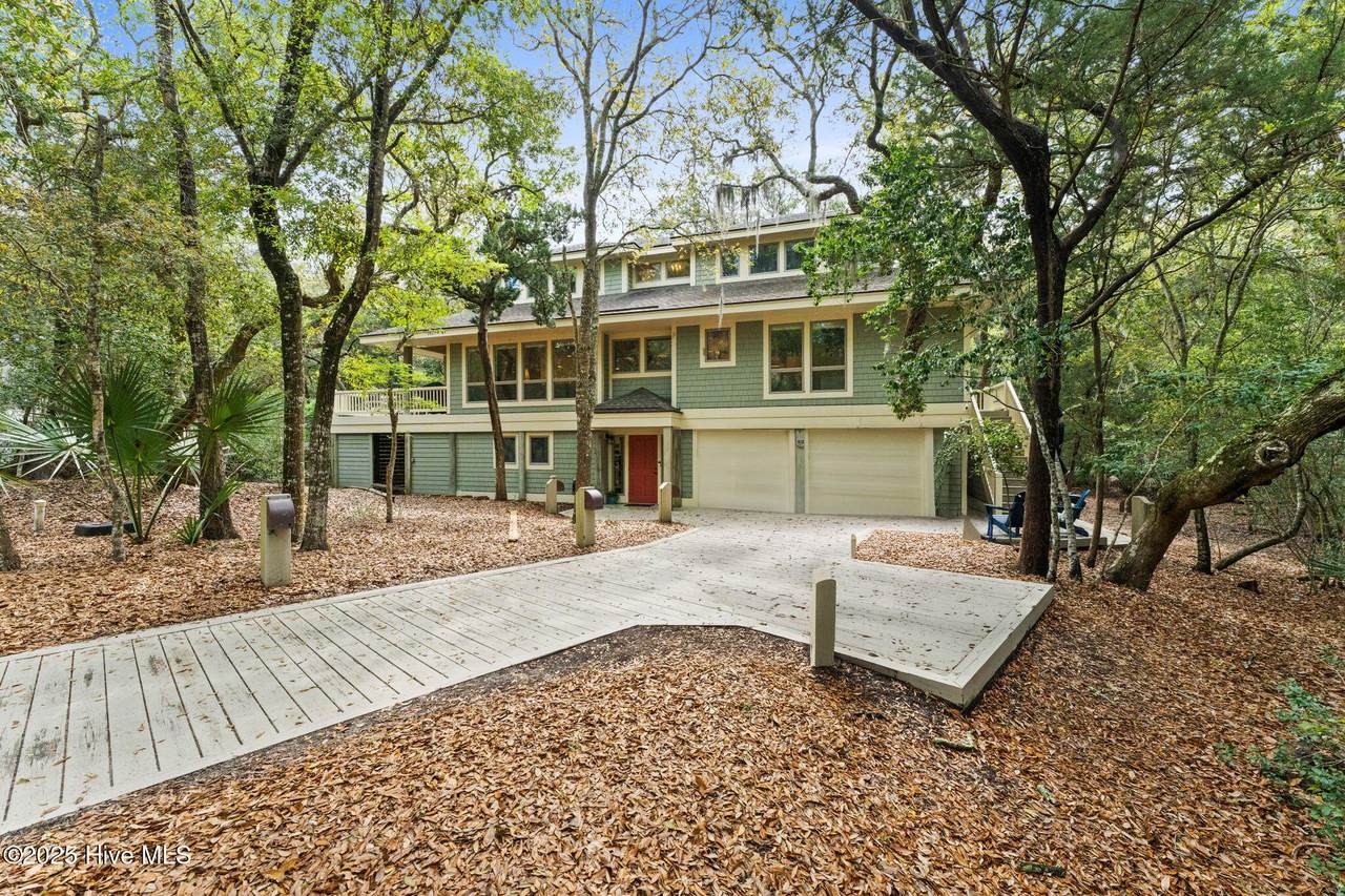 30 Three Flipper Trail - Photo 1