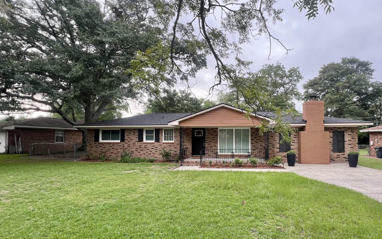 226 Stephens Road - Photo 1