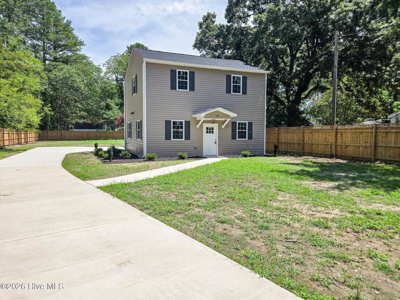 308 Pearson Street - Photo 1