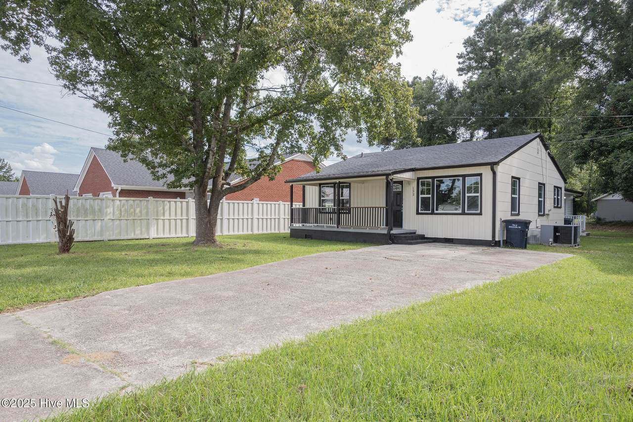 133 Zack Circle - Photo 1