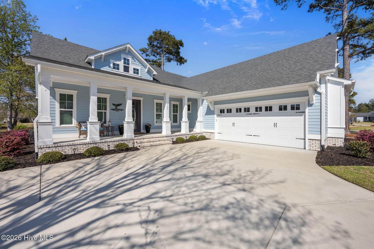 788 Breezewood Drive - Photo 1