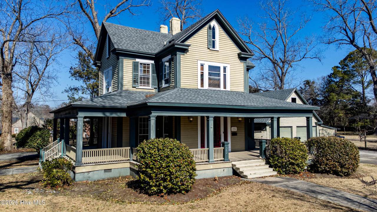 302 Main Street - Photo 1