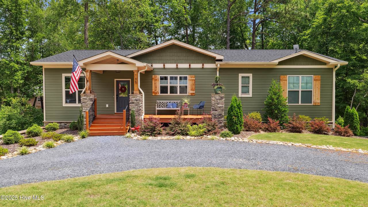 185 Canter Lane - Photo 1