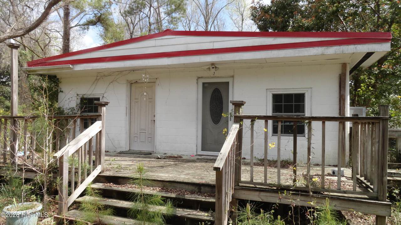 210-214 Railroad Street - Photo 1