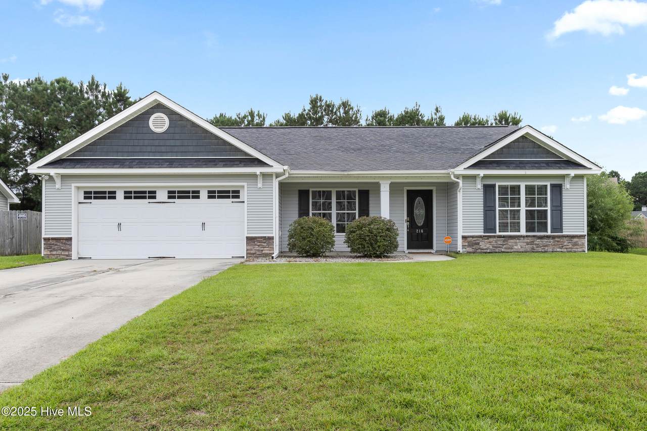 216 Jasmine Lane - Photo 1