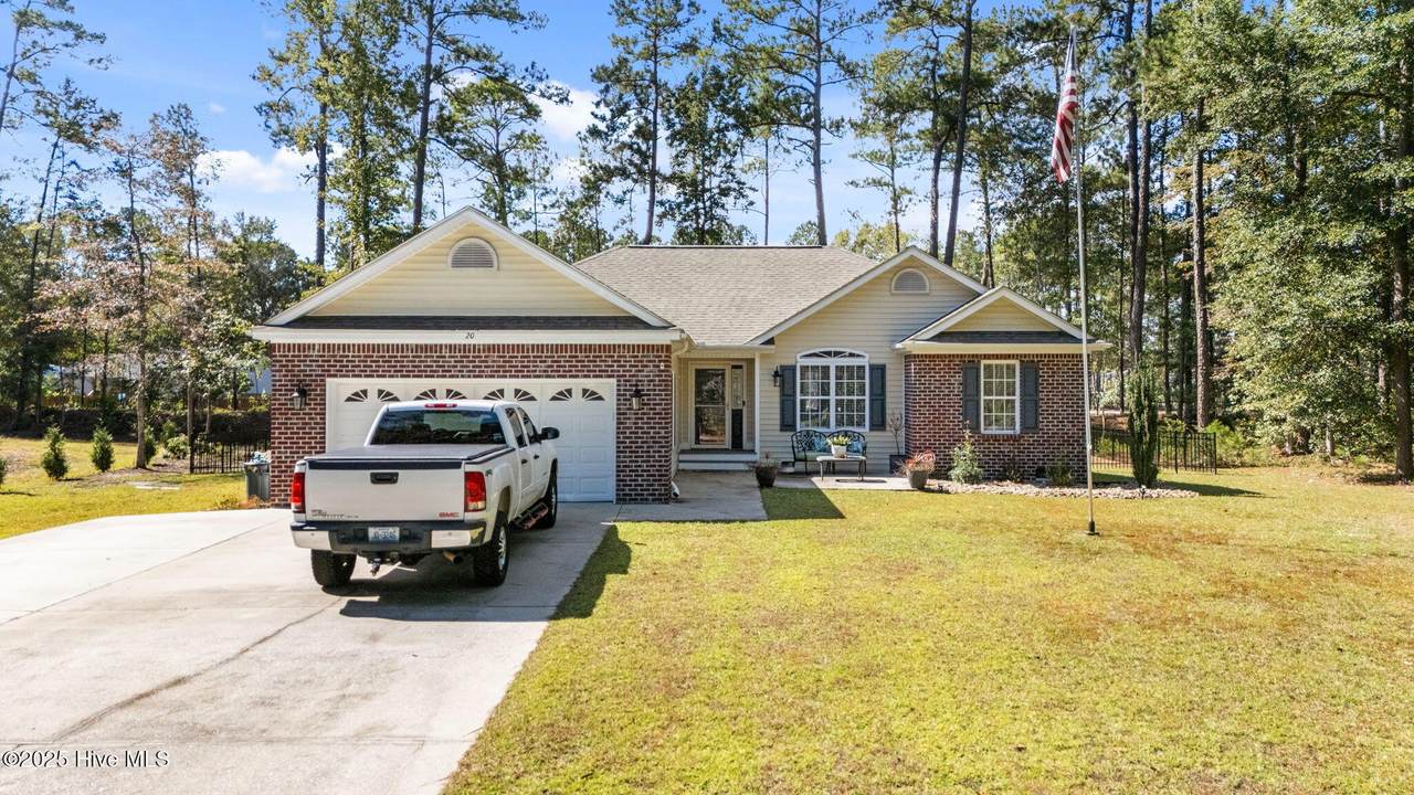 20 Myrtlewood Drive - Photo 1