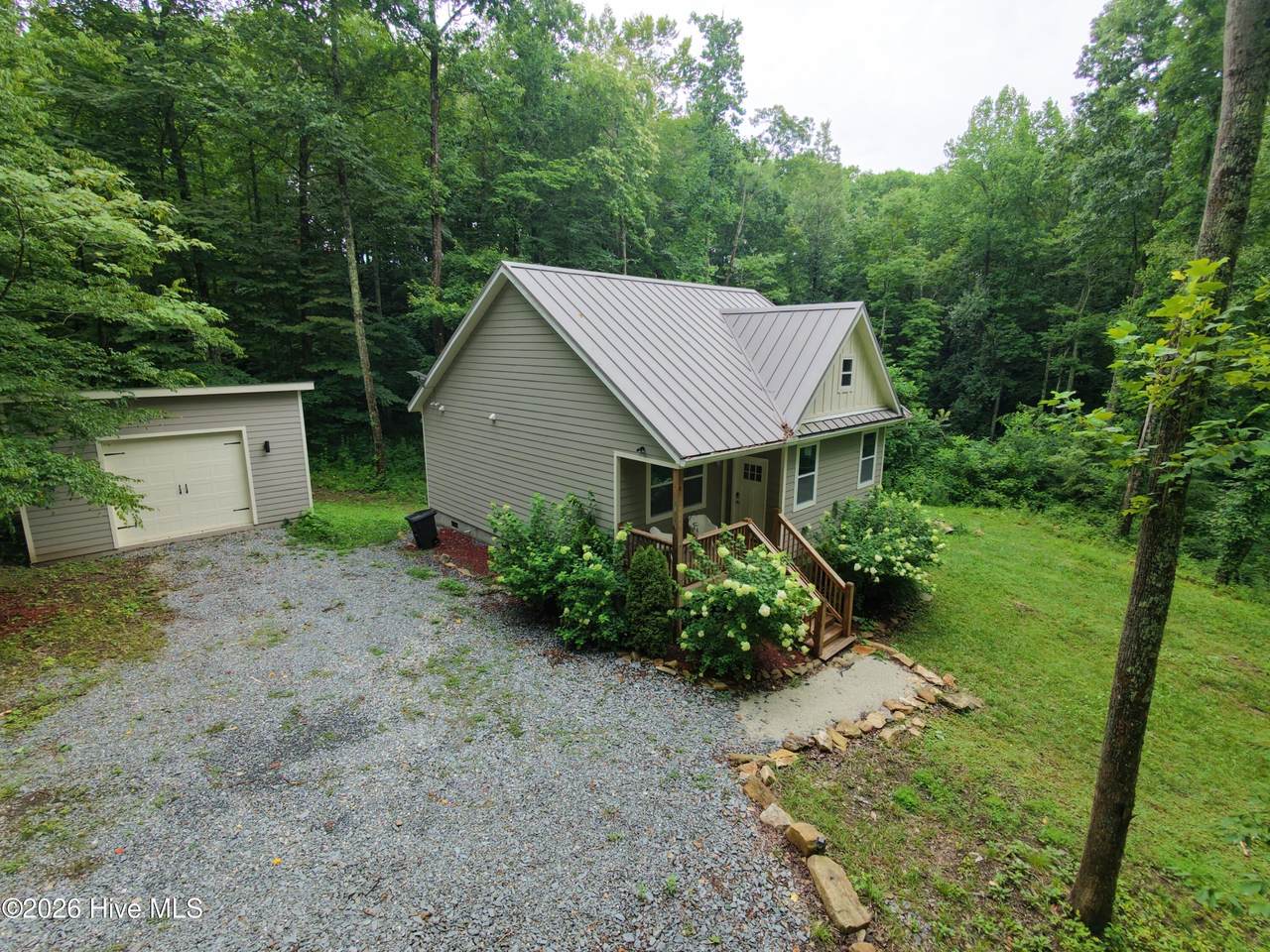 984 Cahill Drive - Photo 1