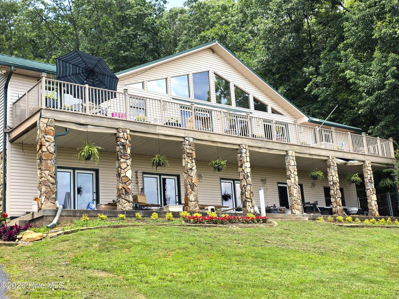 798 Timberwood Hills Road - Photo 1