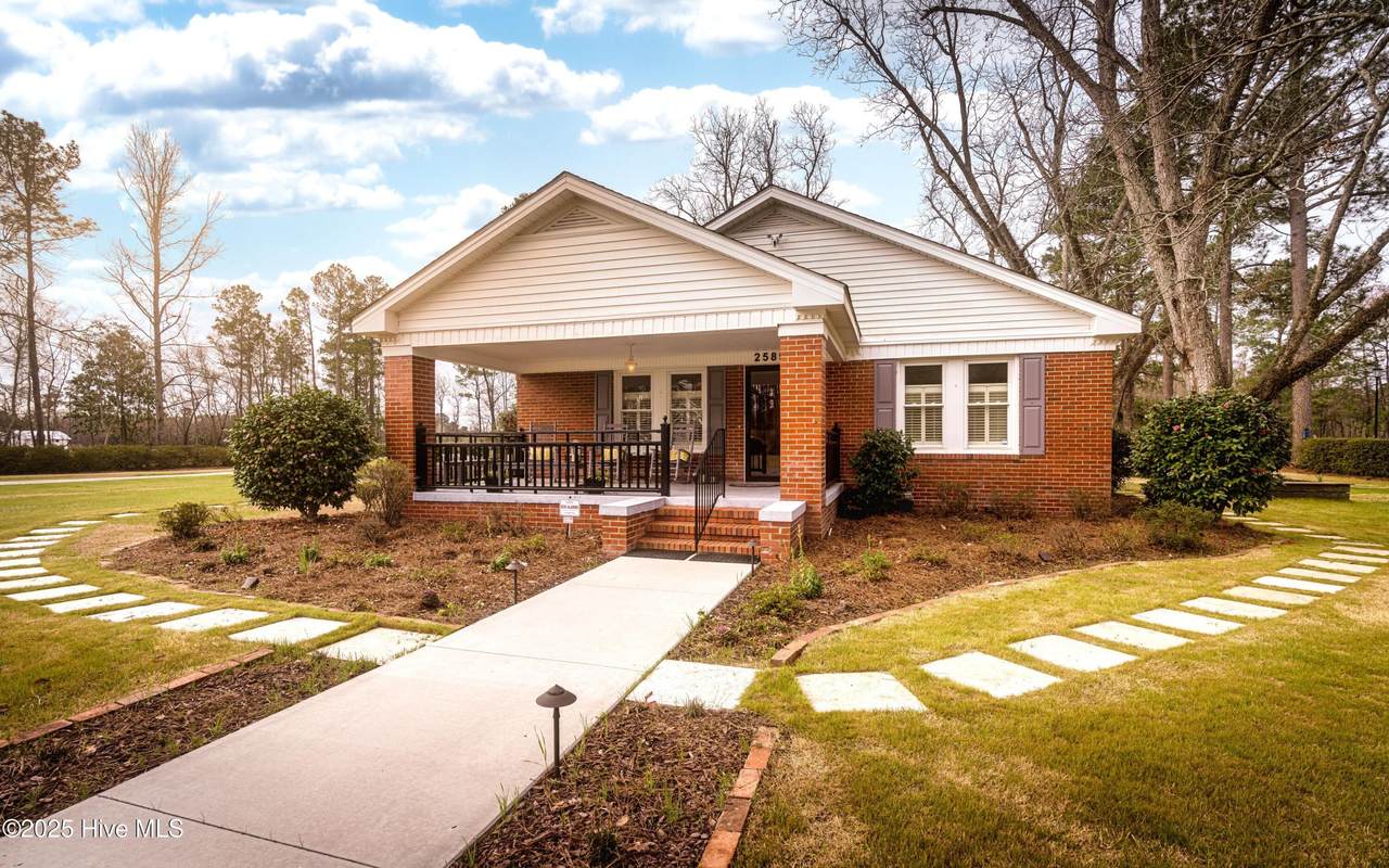 2589 Sidney Cherry Grove Road - Photo 1