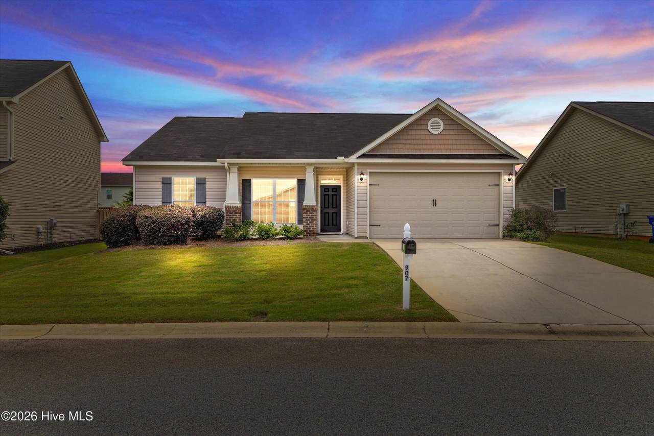 907 Westlawn Drive - Photo 1