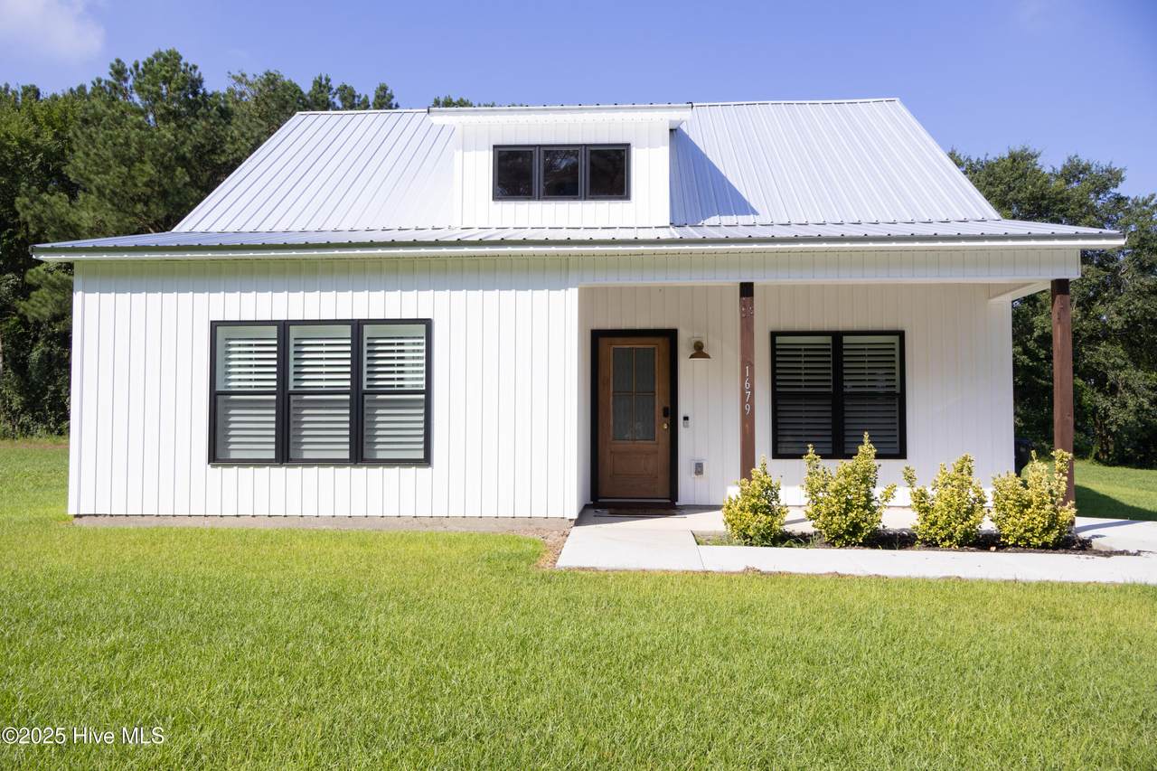 1679 Nc 111 - Photo 1