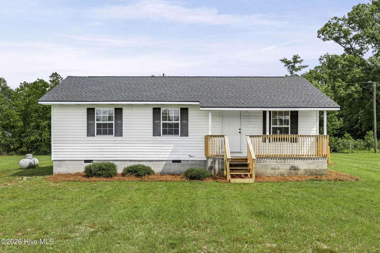 1596 Deerwood Circle - Photo 1