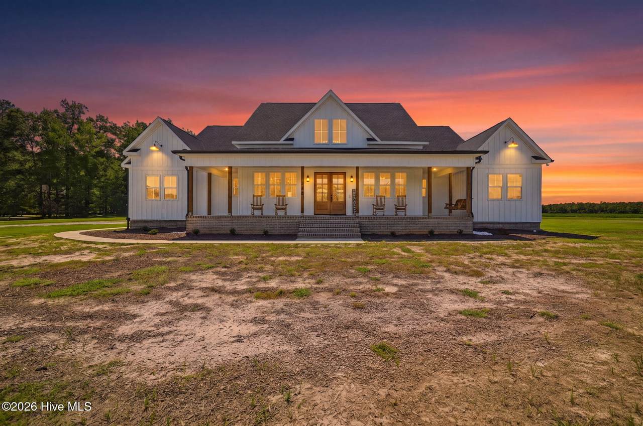 120 Atkins Way - Photo 1