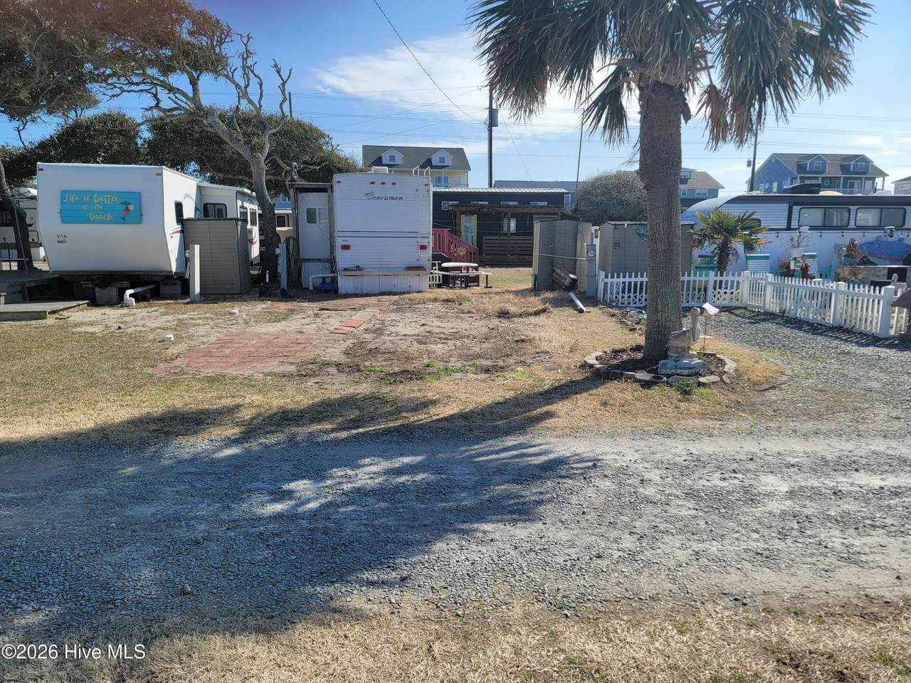 60 Pelican Street - Photo 1