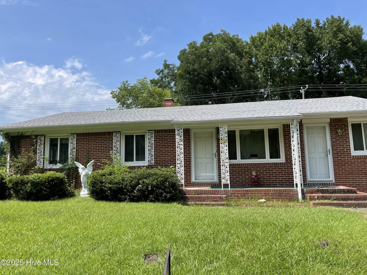 1610 Lexington Drive - Photo 1