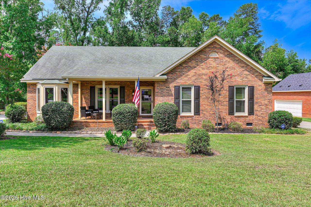 4250 Quail Springs Circle - Photo 1