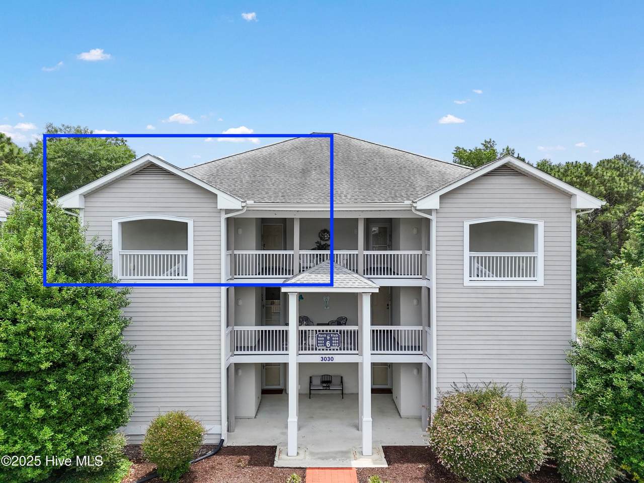 3030 Marsh Winds Circle - Photo 1