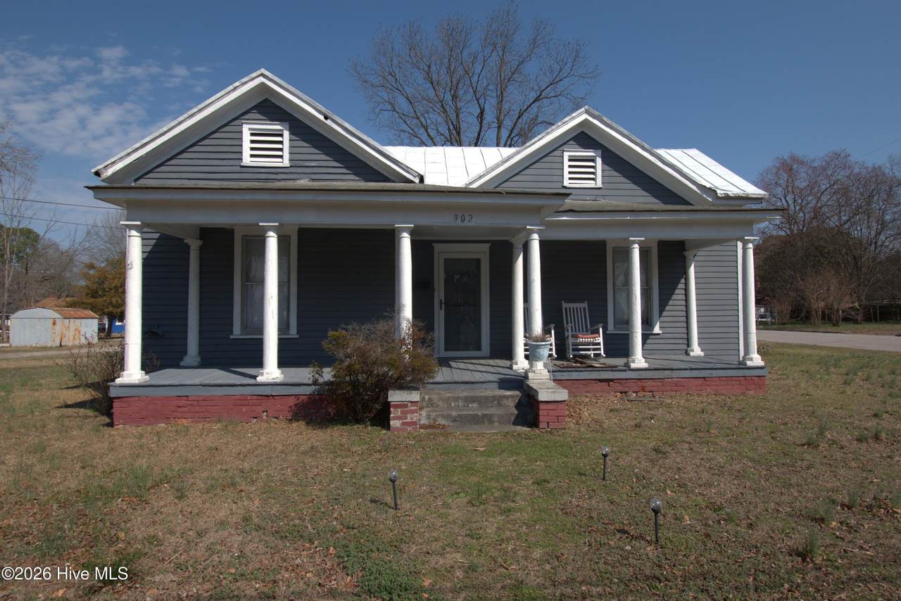 902 Nashville Road - Photo 1
