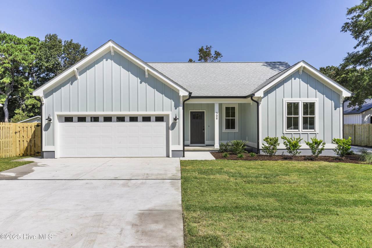 308 Lewis Drive - Photo 1