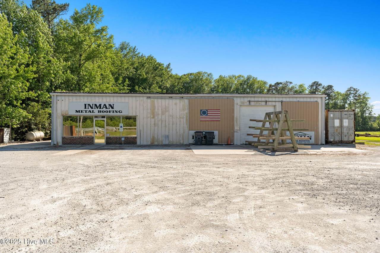 4025 Whiteville Road - Photo 1