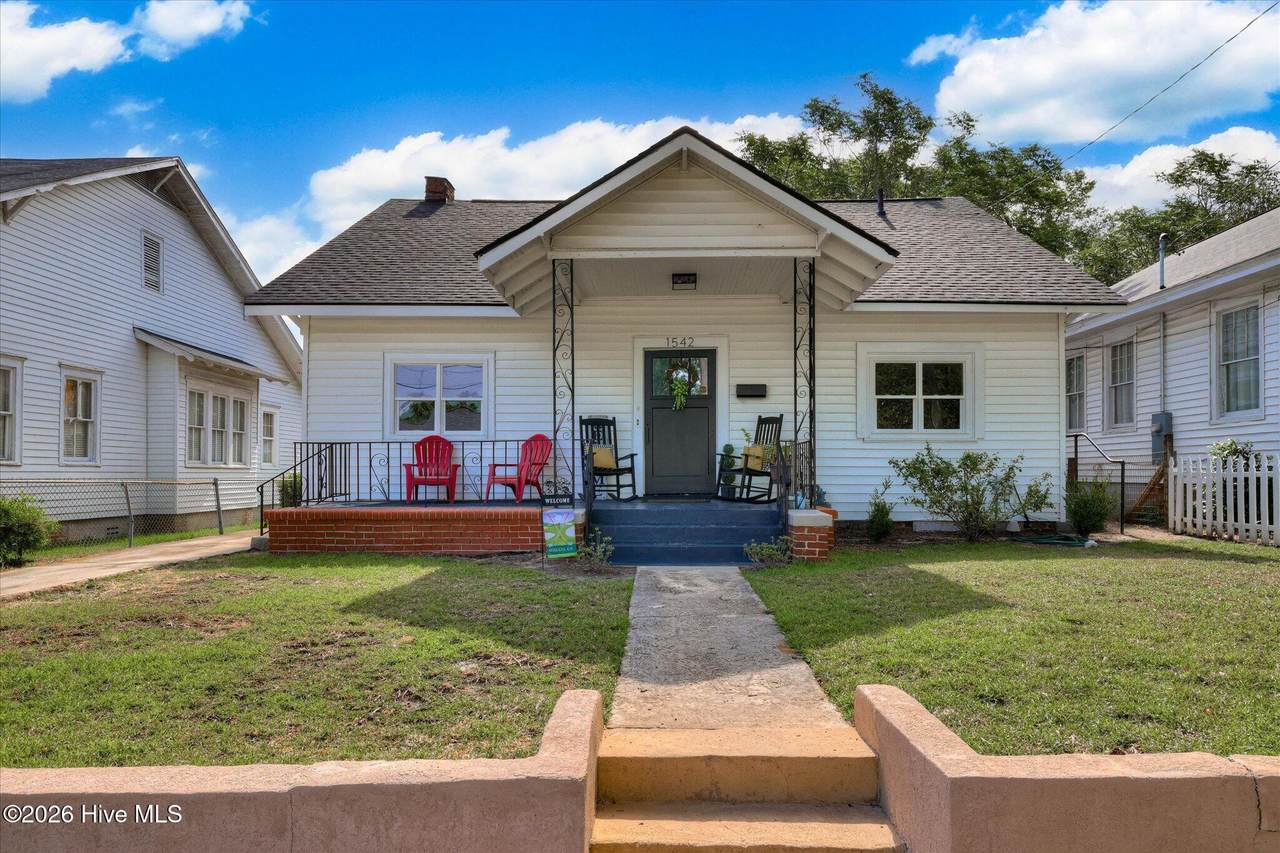 1542 Schley Street - Photo 1