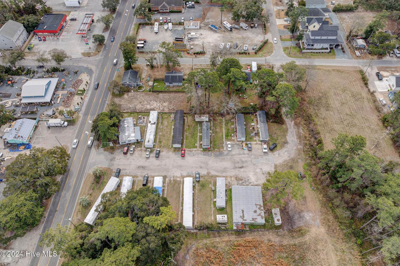 1209 Howe Street - Photo 1
