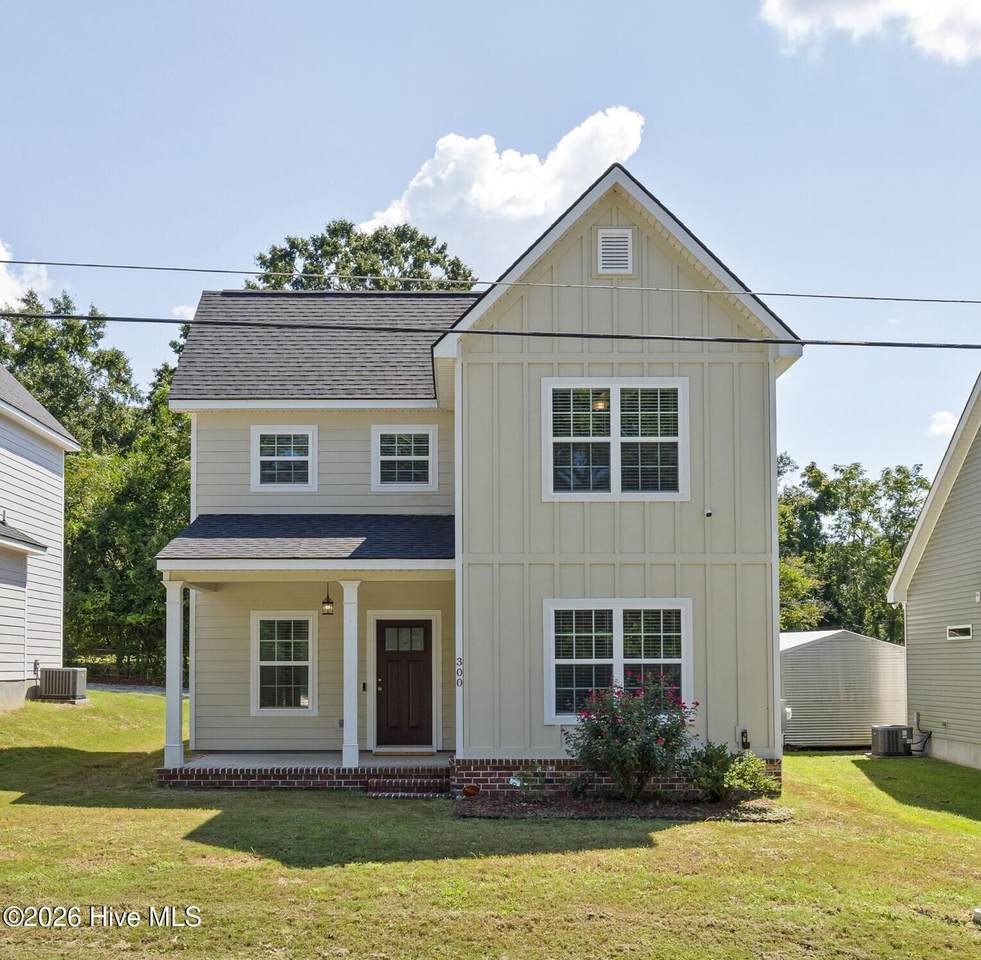 300 Dorn Street - Photo 1