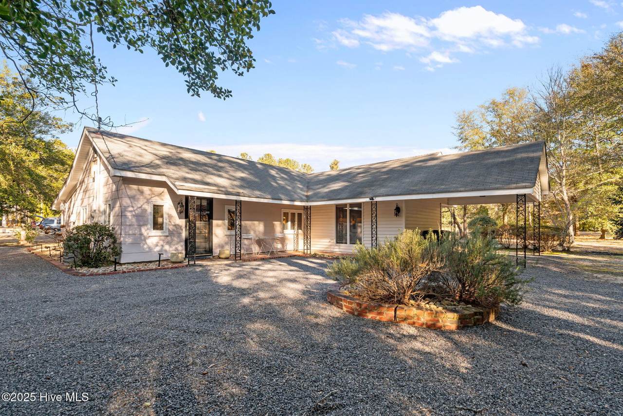 30 Windmere Road - Photo 1