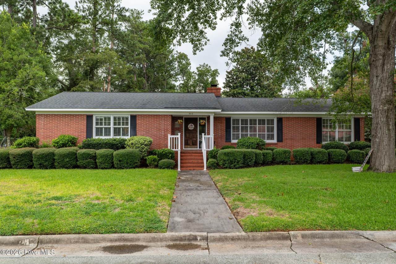 503 Forest Drive - Photo 1