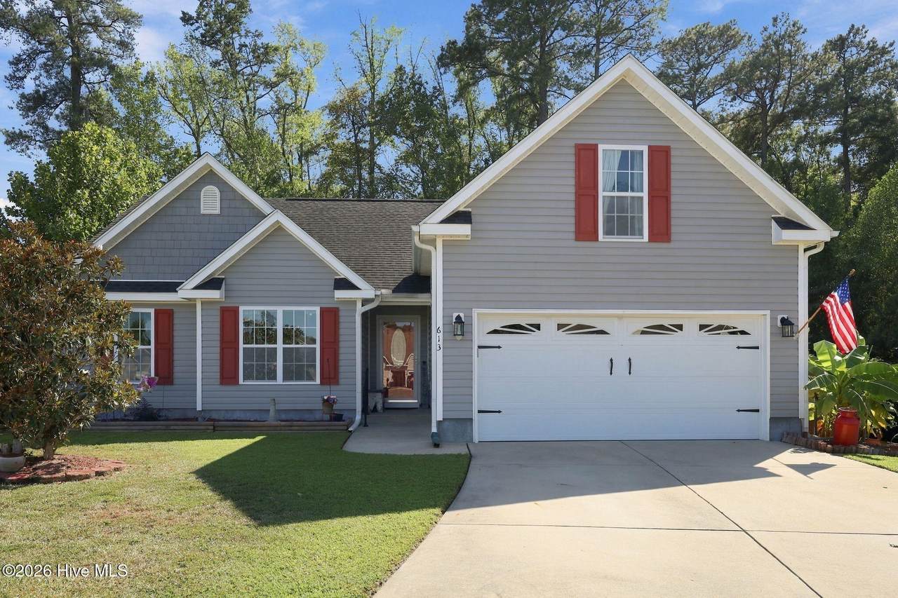 613 Rockland Drive - Photo 1