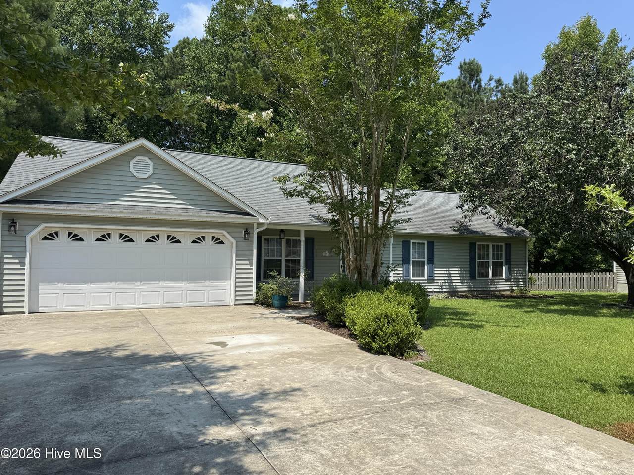105 Farina Drive - Photo 1