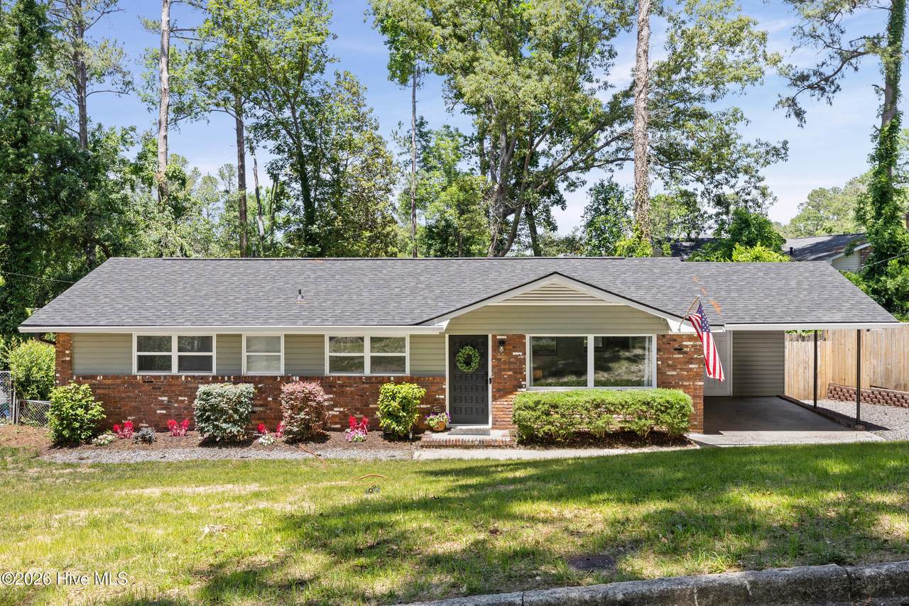 1906 Bobolink Avenue - Photo 1
