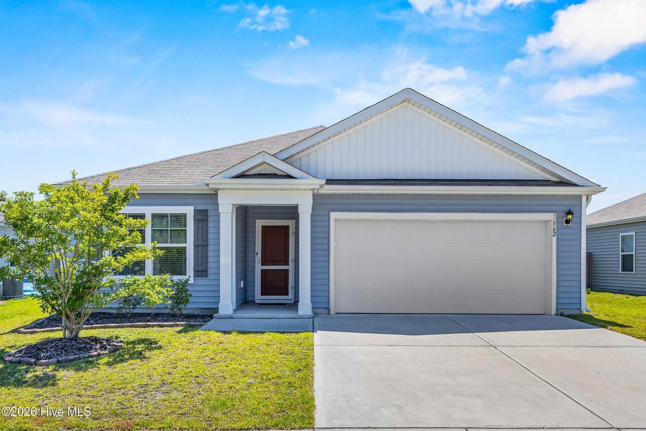 562 Draymore Drive - Photo 1