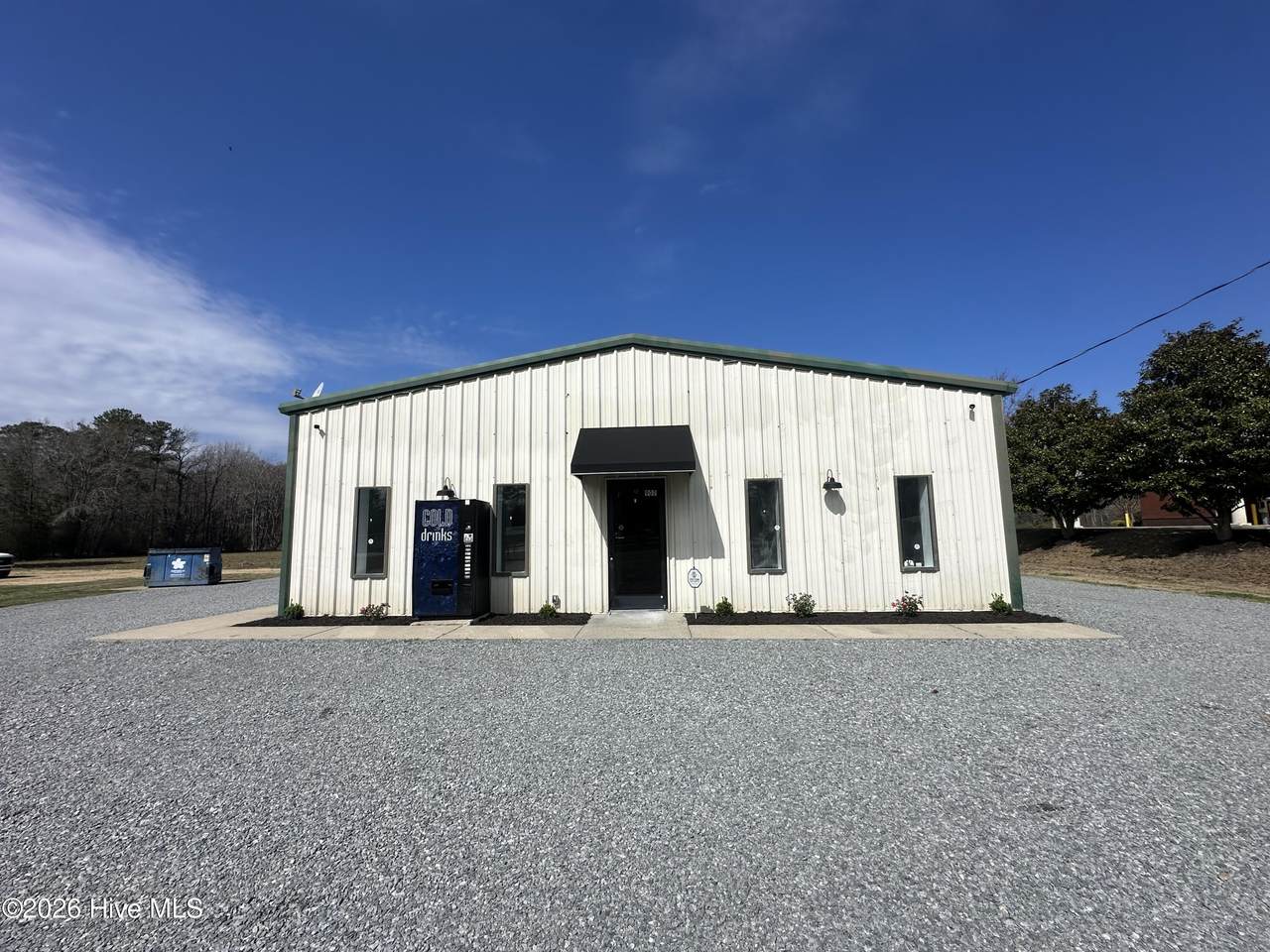 902 Main Street - Photo 1