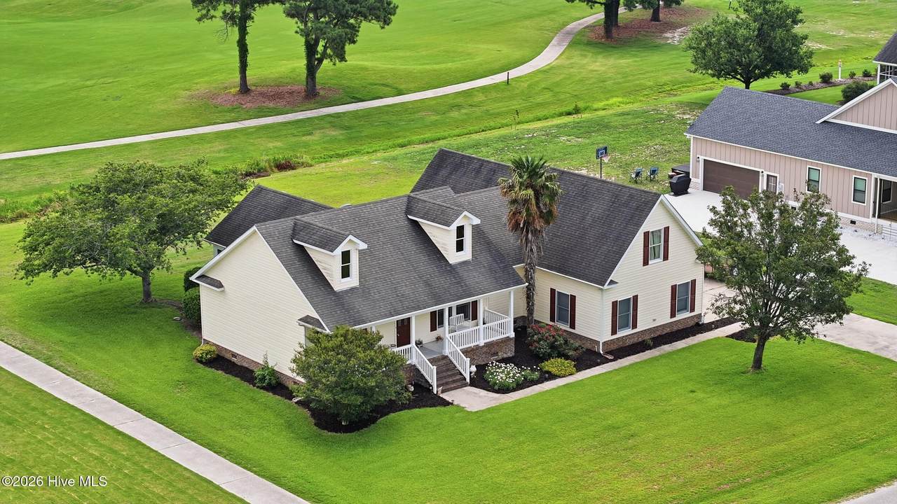 147 Charleston Drive - Photo 1