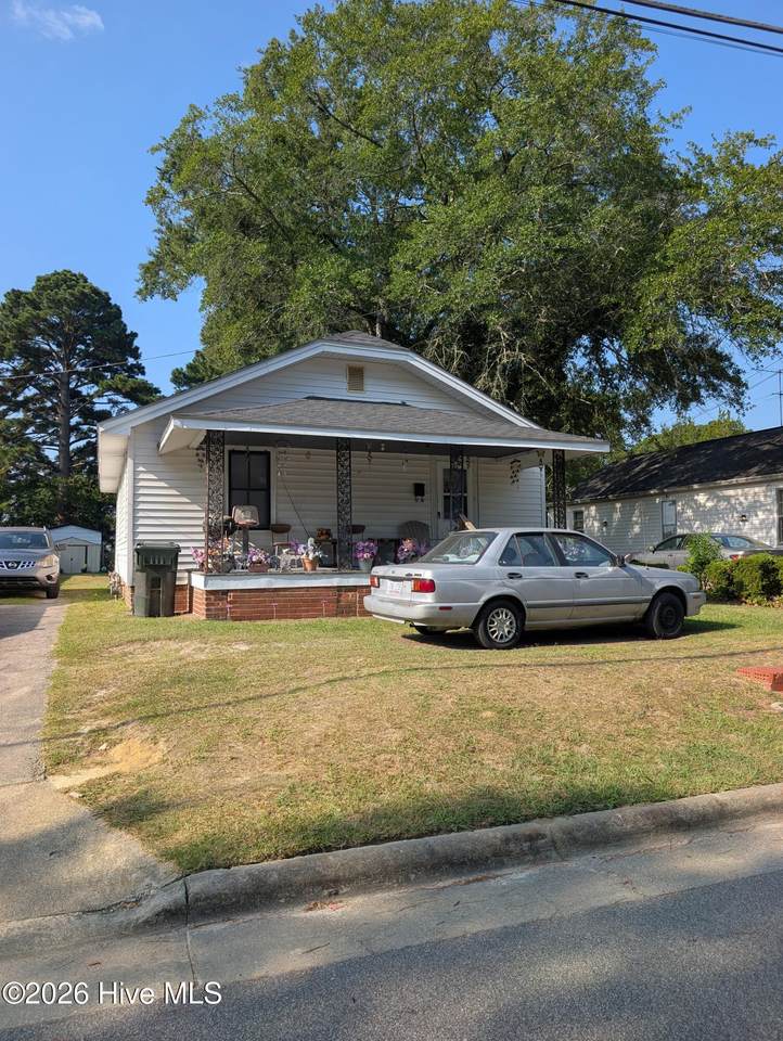 807 Randolph Street - Photo 1