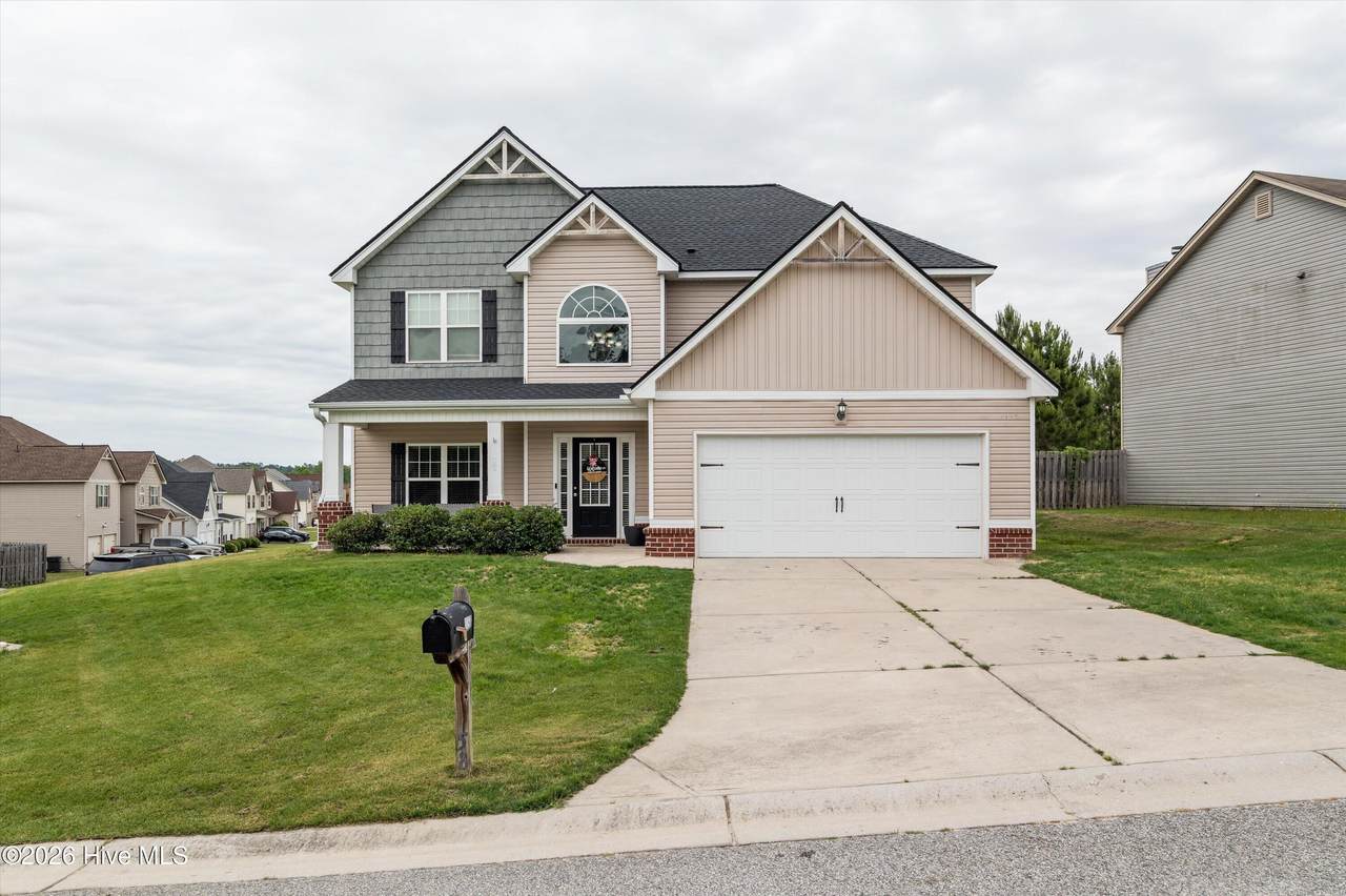 2758 Huntcliffe Drive - Photo 1